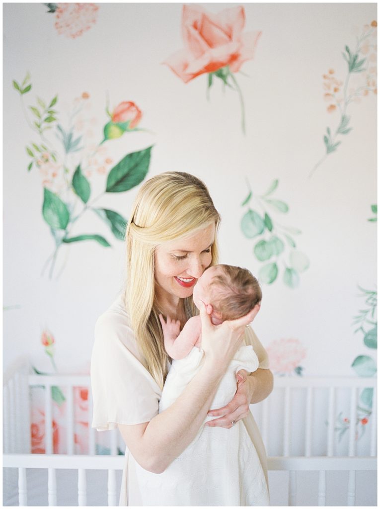 Dc Newborn Photographer Marie Elizabeth Photography 0002 How To Help A New Mom