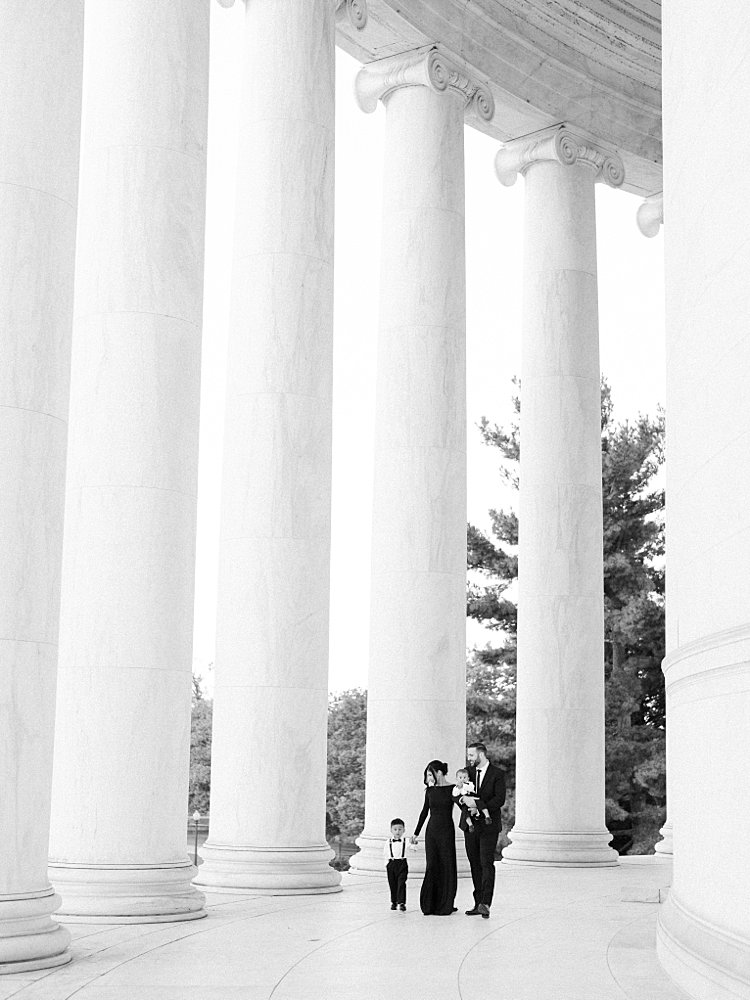 Jefferson Memorial Photos Of A Family Walking Together In Black And White.