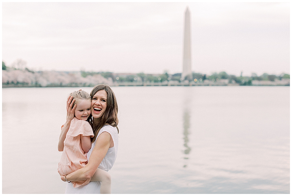 Mother and daughter at the Tidal Basin