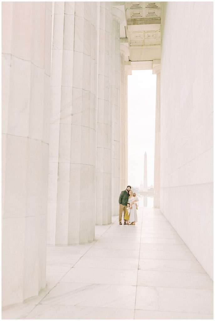 Lincoln Memorial Family Photo Session